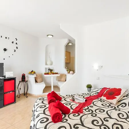 1316 Ocean View Paraiso *